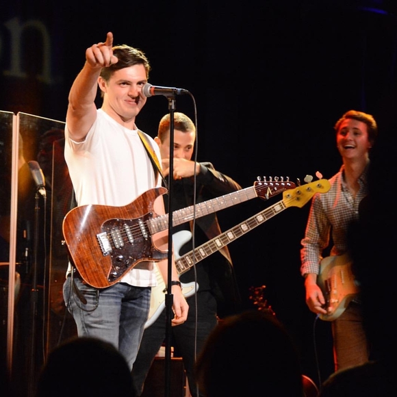 Meet your Posher, Hudson - Picture 1 of 1